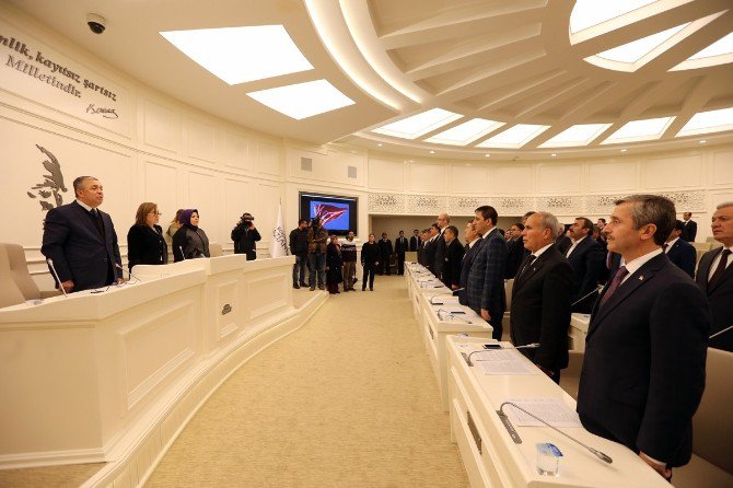 Şahin Büyükşehir Meclisinde Terörü Kınadı