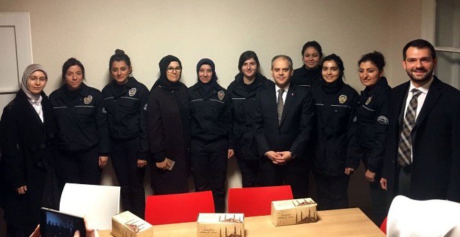 Bakan Kılıç’tan “Polisimin Yanındayım” Kampanyasına Destek