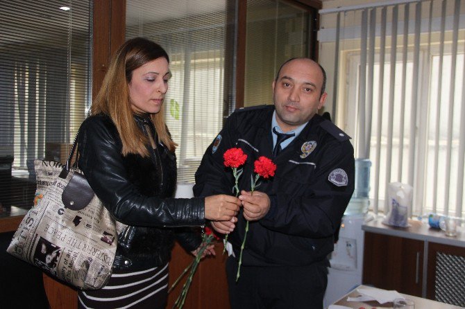 Gazetecilerden, Polis Teşkilatına Başsağlığı Ziyareti