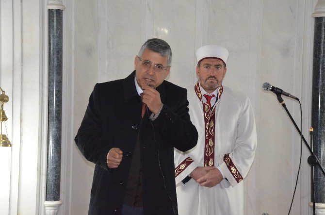 İstanbul Şehitleri İçin Gıyabi Cenaze Namazı