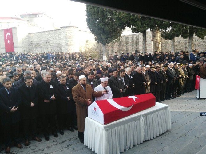 Şehit Polis Tanrıkulu Memleketi Sinop’ta Toprağa Verildi