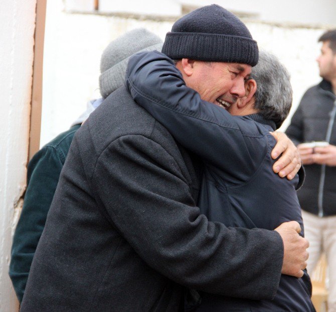 Akhisarlı Şehidin Babasından Tokat Gibi Sözler