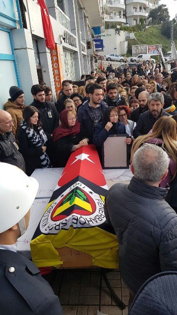 Terör Kurbanı Berkay Akbaş Son Yolculuğuna Uğurlanıyor