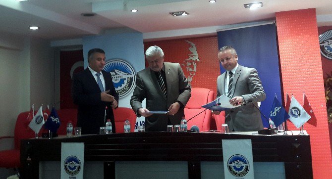 Kesob İle İş Bankası İş Birliği Protokolü İmzaladı