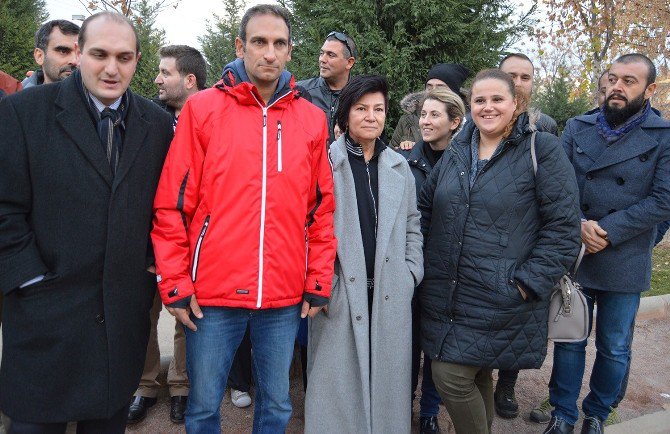 Parkta Hamile Kadını Darp Ettiği İddia Edilen Zanlı Serbest Bırakıldı