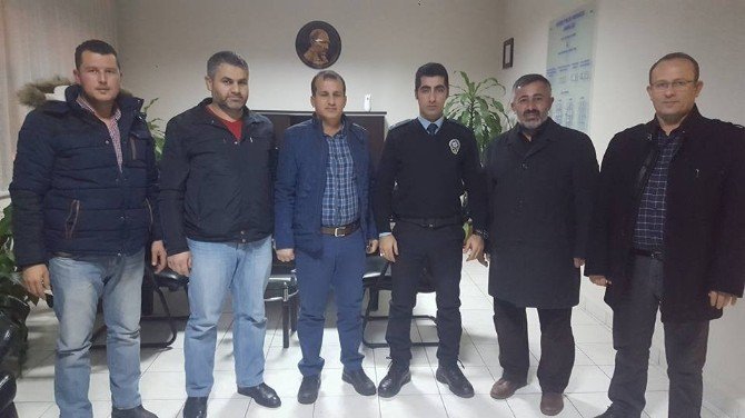 Ak Parti Bilecik Merkez İlçe Teşkilatı Üyeleri ‘Polisin Yanında’