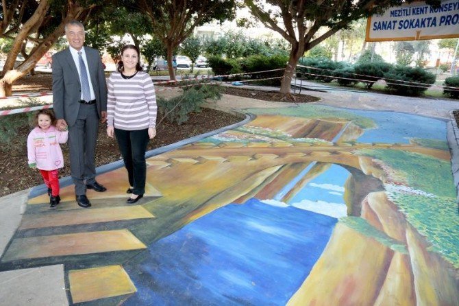 Mezitli Sokakları Sanatla Süsleniyor