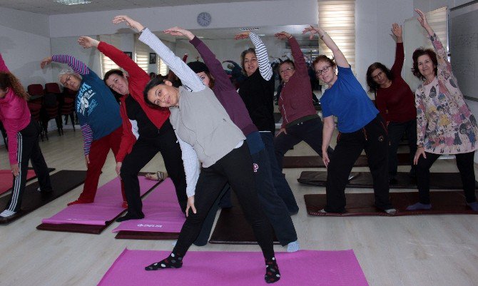 Çankaya’da 7’den 77’ye Yoga