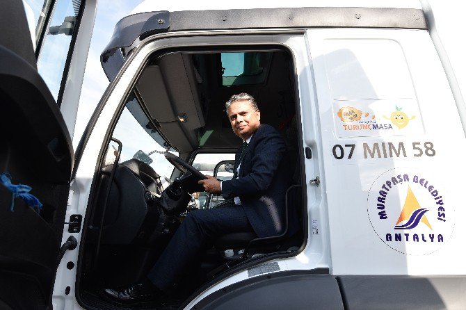 Muratpaşa Belediyesi Araç Filosunu Güçlendirdi