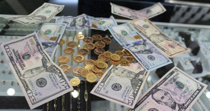 ‘Dolar Bozdurma’ Kampanyası Kuyumcuların Yüzünü Güldürdü