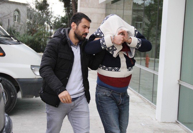 Evinde Uyuşturucu İle Yakalandı