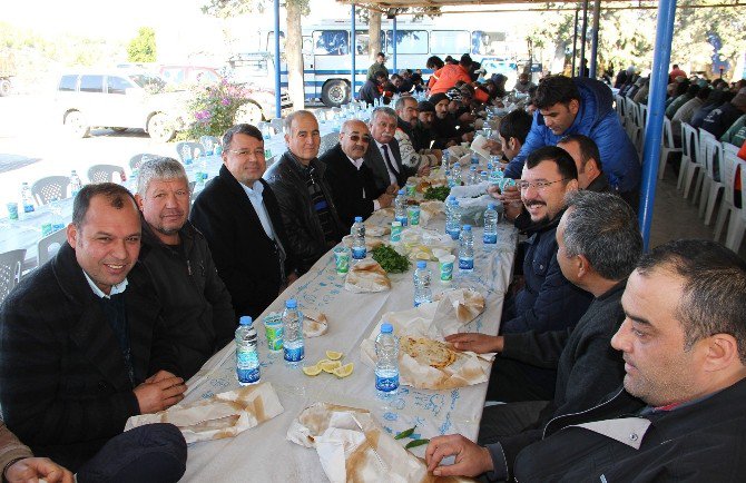 Emekli Personellere Veda Yemeği