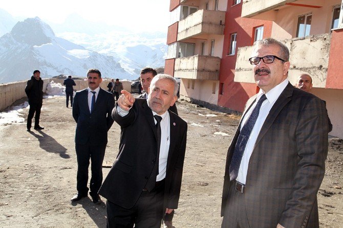 Yök Yürütme Üyesi Çavuşoğlu’ndan Hakkari Üniversitesine Ziyaret