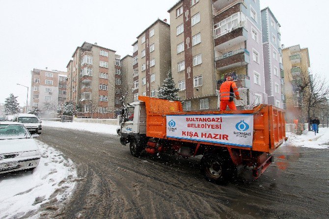 Sultangazi’de Karla Mücadele Hazırlıkları