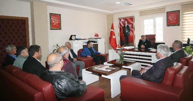 Başkan Genç’ten İlçe Emniyet Müdürlüğüne Taziye Ziyareti