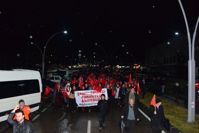 Erbaalılardan Teröre Tepki Yürüyüşü