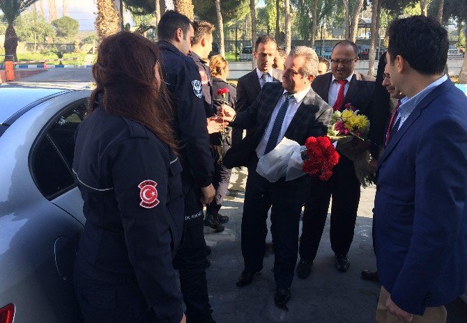 İhlas Ailesi’nden Çevik Kuvvet’e Taziye Ziyareti