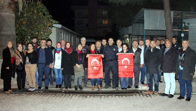 Aydın Sağlık-sen Omuz Omuza Mücadele Ettikleri Polisin Acını Paylaştı