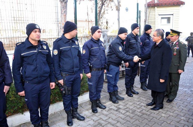 Vali Tapsız’dan Çevik Kuvvet Şube Müdürlüğüne Ziyaret