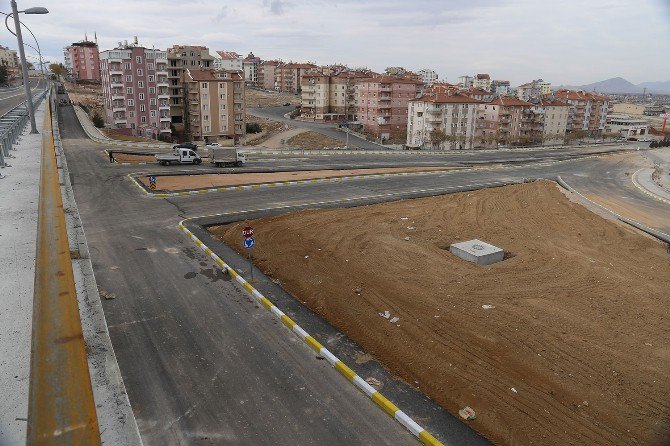 Doğukışla Köprülü Kavşağı Trafiğe Açılıyor