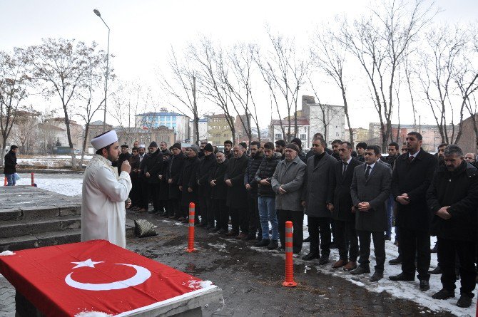 Kars Ülkü Ocakları İstanbul Şehitleri İçin Gıyabi Cenaze Namazı