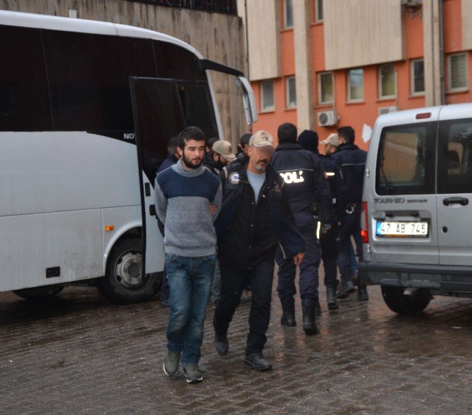 Mardin’de Terör Operasyonunda Yakalanan 32 Kişi Adliyeye Sevk Edildi