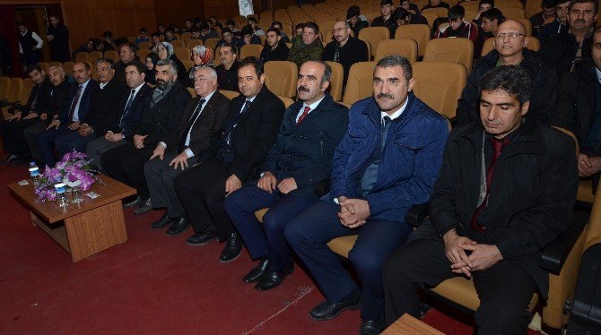 3.yeşilyurt Kitapyurdu Projesi Kapsamında “Muhammedi Şuur Ve Ahlak” Konferansı Verildi