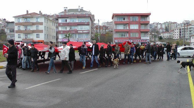 Akçakoca’da Teröre Tepki Yürüyüşü