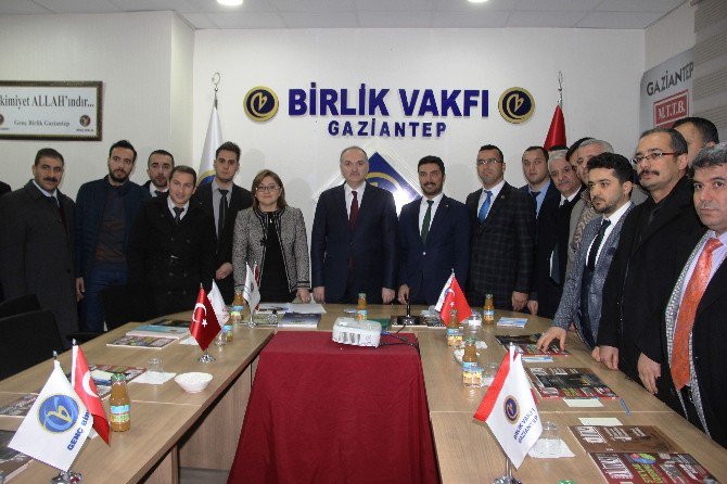 Bilim Sanayi Ve Teknoloji Bakanı Özlü’den Birlik Vakfına Ziyaret