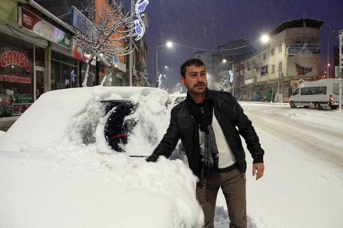 Oltu’da Okullara Kar Tatili