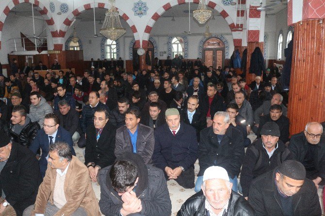 Gölbaşı’nda Terör Şehitleri İçin Mevlid Okutuldu