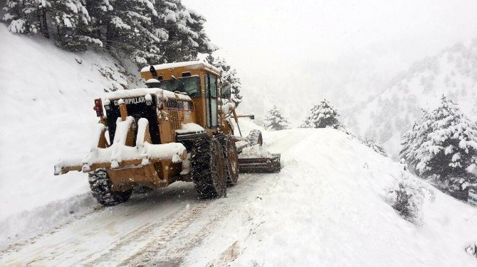 Kar Yağışı Kahramanmaraş’ta Hayatı Olumsuz Etkiledi