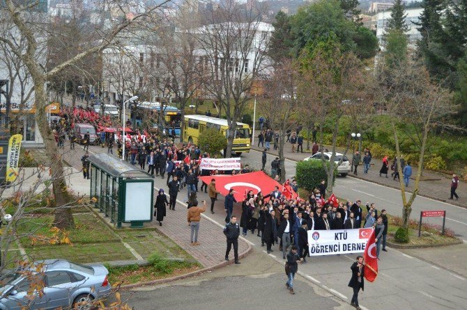 Ktü Öğrenci Derneği’nden Teröre Lanet Yürüyüşü