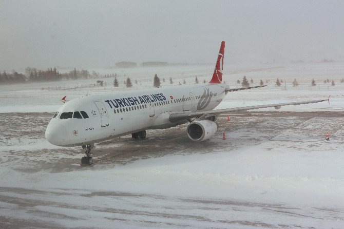 Konya’da Uçuşlar Başladı