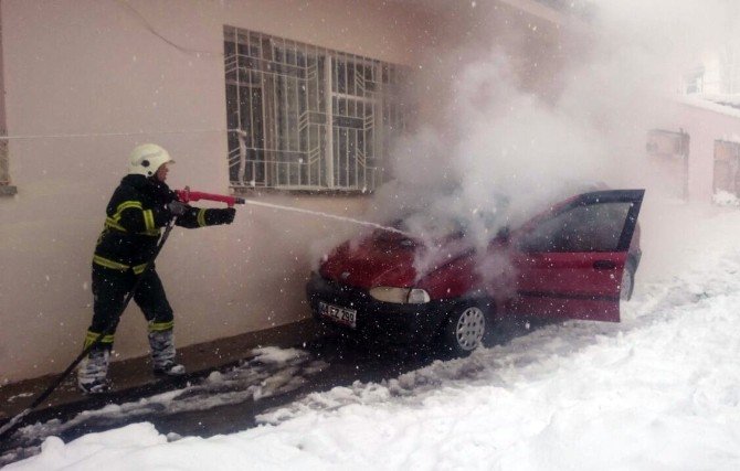 Malatya’da Araç Yangını