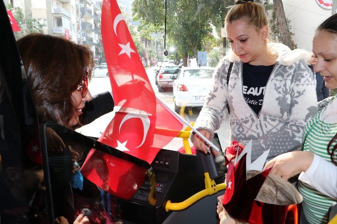 Manisa’da Kadın Yolcular Gece İstedikleri Yerde İnecek