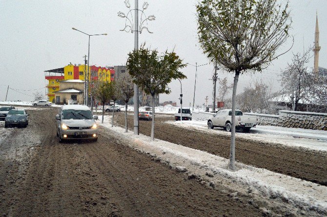 Şırnak’ta Eğitime Kar Arası