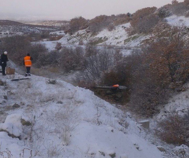 Tavşanlı’da Trafik Kazası: 3 Yaralı