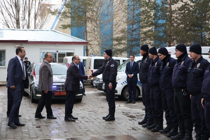 Vali Ustaoğlu’ndan Taziye Ziyareti