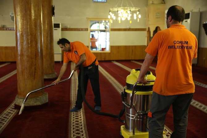 Çorum Belediyesi’nin İbadethanelere Yönelik Hizmetleri Takdir Topluyor