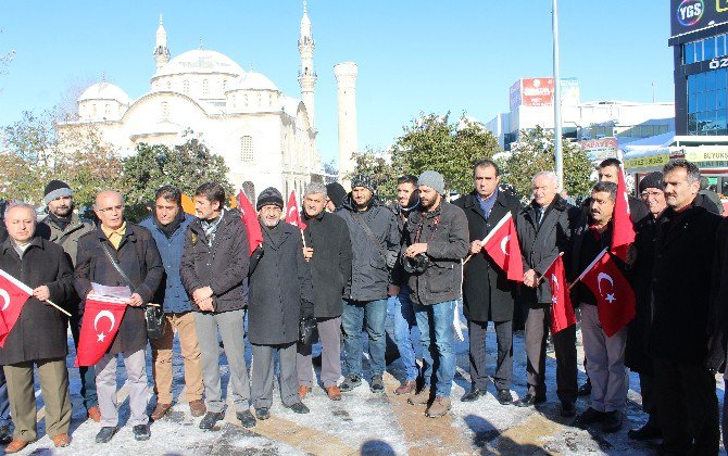 Gazeteciler Terörü Kınadı