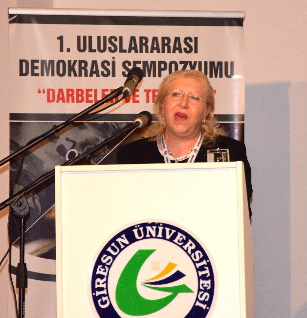 Giresun’da ‘1. Uluslararası Demokrasi Sempozyumu’ Başladı