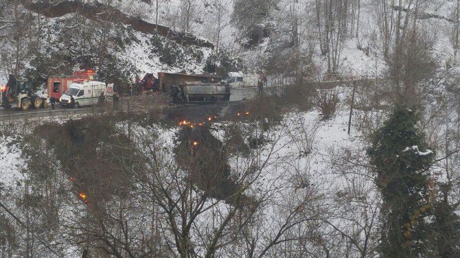 Giresun’da Feci Kaza: 2 Ölü, 1 Ağır Yaralı