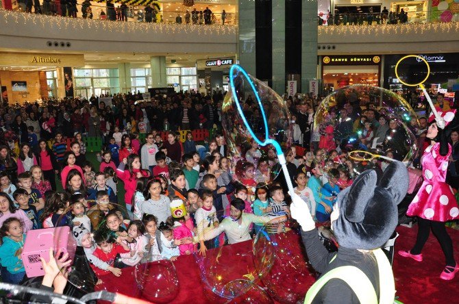 Tekirdağ’da ‘Crazy Bubble Show’ Gösterisi