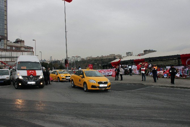 Servis Şoförlerinden Teröre Kornalı Ve Siyah Kurdeleli Tepki