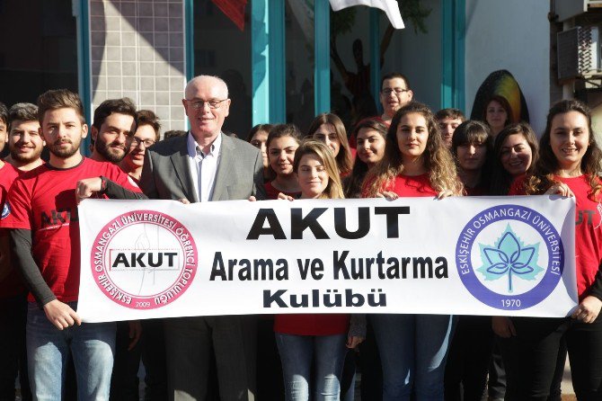 Başkan Kurt, Gençlerle Bir Araya Geldi