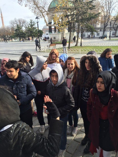 Batmanlı Öğrenciler İstanbul’u Gezdi