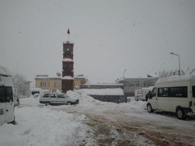 Siirt’te 70 Köy Yolu Ulaşıma Kapandı