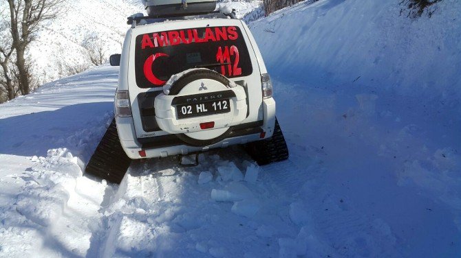 Ambulansın Paleti Kırılınca Mahsur Kaldılar