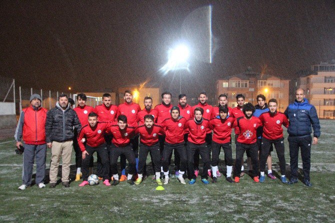 Bilecikspor 1308 Osmaneli Belediyespor Maçının Hazırlıklarını Tamamladı